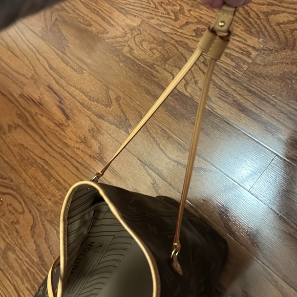 Excellent Neverfull bag with matching pouchette and wallet! - Picture 12 of 14